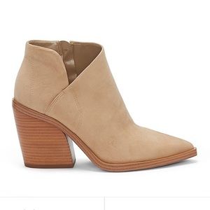 Vince Camuto Grendan Block Heel Bootie NWT